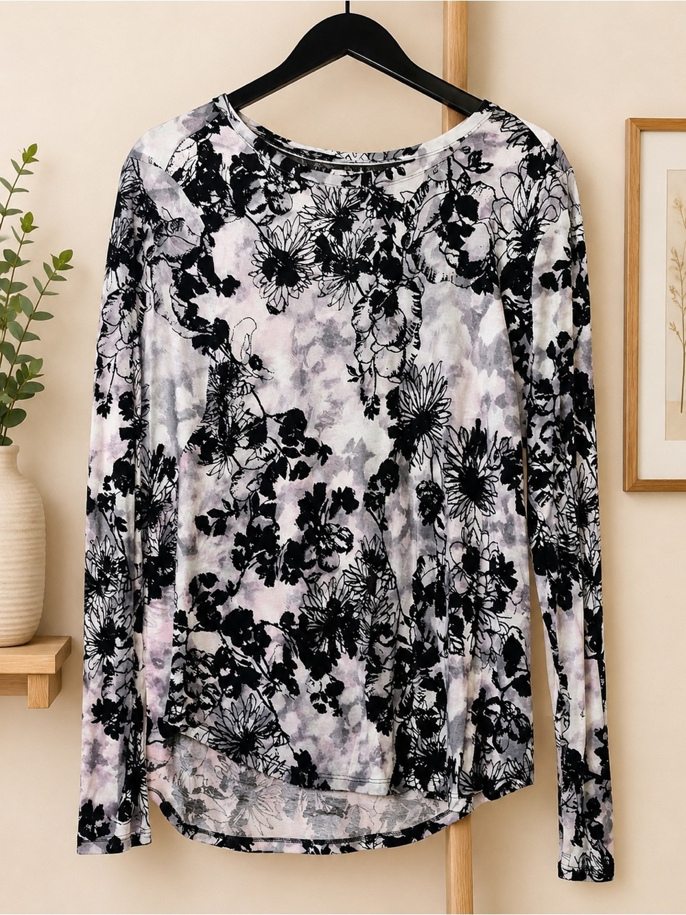 Simply Vera Vera Wang Black Floral Long-Sleeve Tee